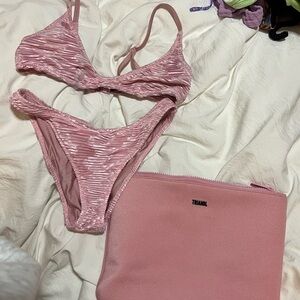 triangl swimwear Pink Textured Bikini Set